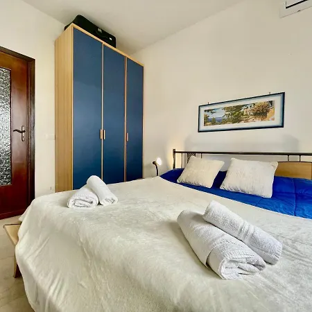 Relax A 800 Mt Dal Mare - Free Parking, A/c E Wifi * Pietra Ligure